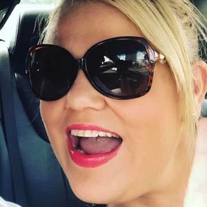 Meet your Posher, Angie